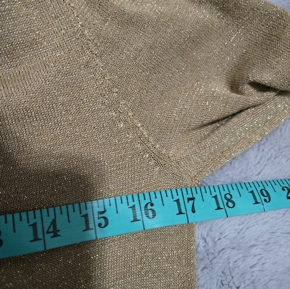 Michael Kors Lightweight Metallic Gold Knit V Neck Midi Dress. Size Small - Picture 12 of 13